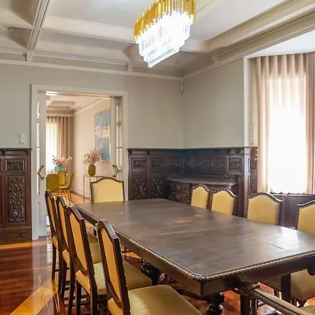 The Villa Porto